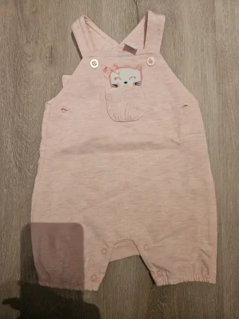 Latzhose kurz, LC waikiki, 62, neu