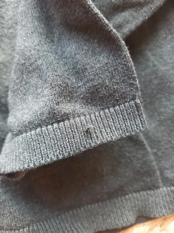 H&M Pulli Gr 152/158 Mädchen, Feinstrick, Wendepailletten, grau, schwarz, Herbst, Winter