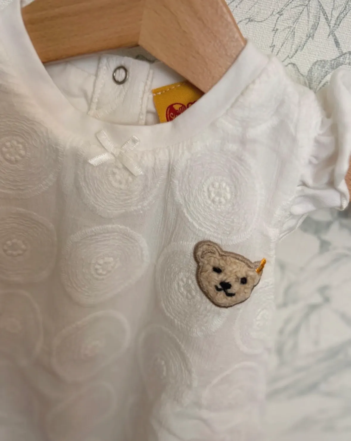 Steiff Kleid 62 weiß – Taufe Hochzeit festlich Knopf im Ohr Teddy