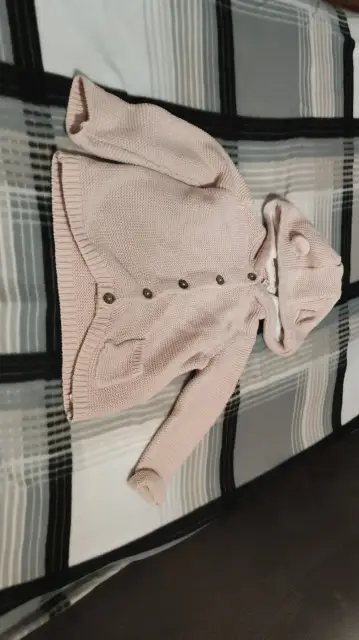 roséfarbene Strickjacke in 74 80 zu verkaufen