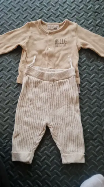 Ergee und Baby Hose & Sweatshirt 62/68