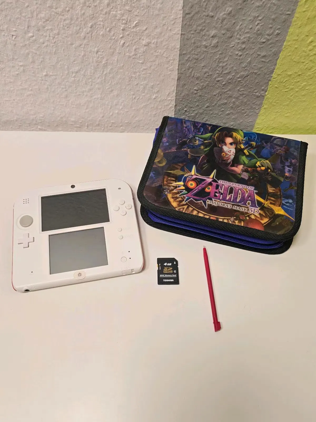 Nintendo 2DS Konsole White Red