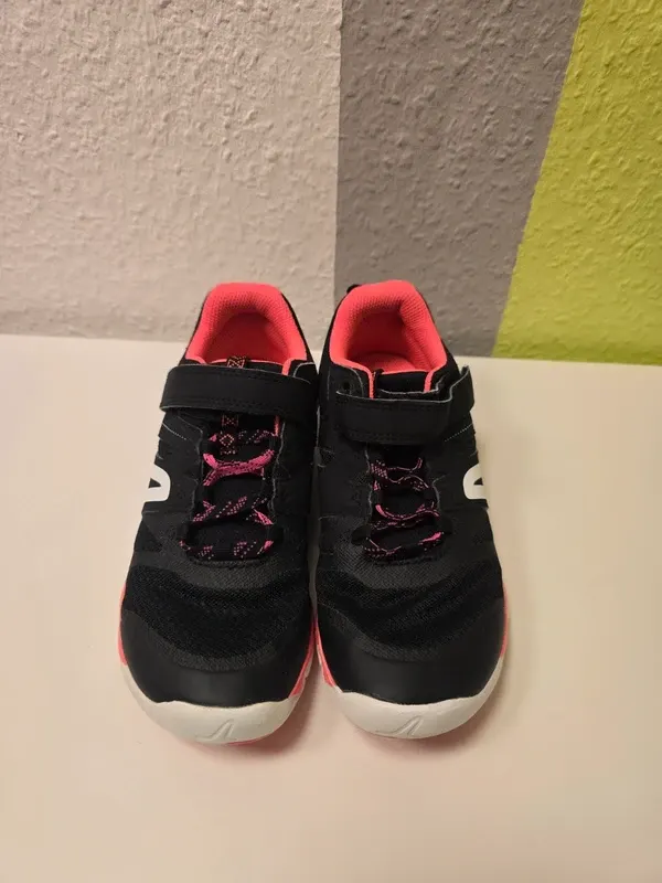 Turnschuhe NewFeel Gr. 35