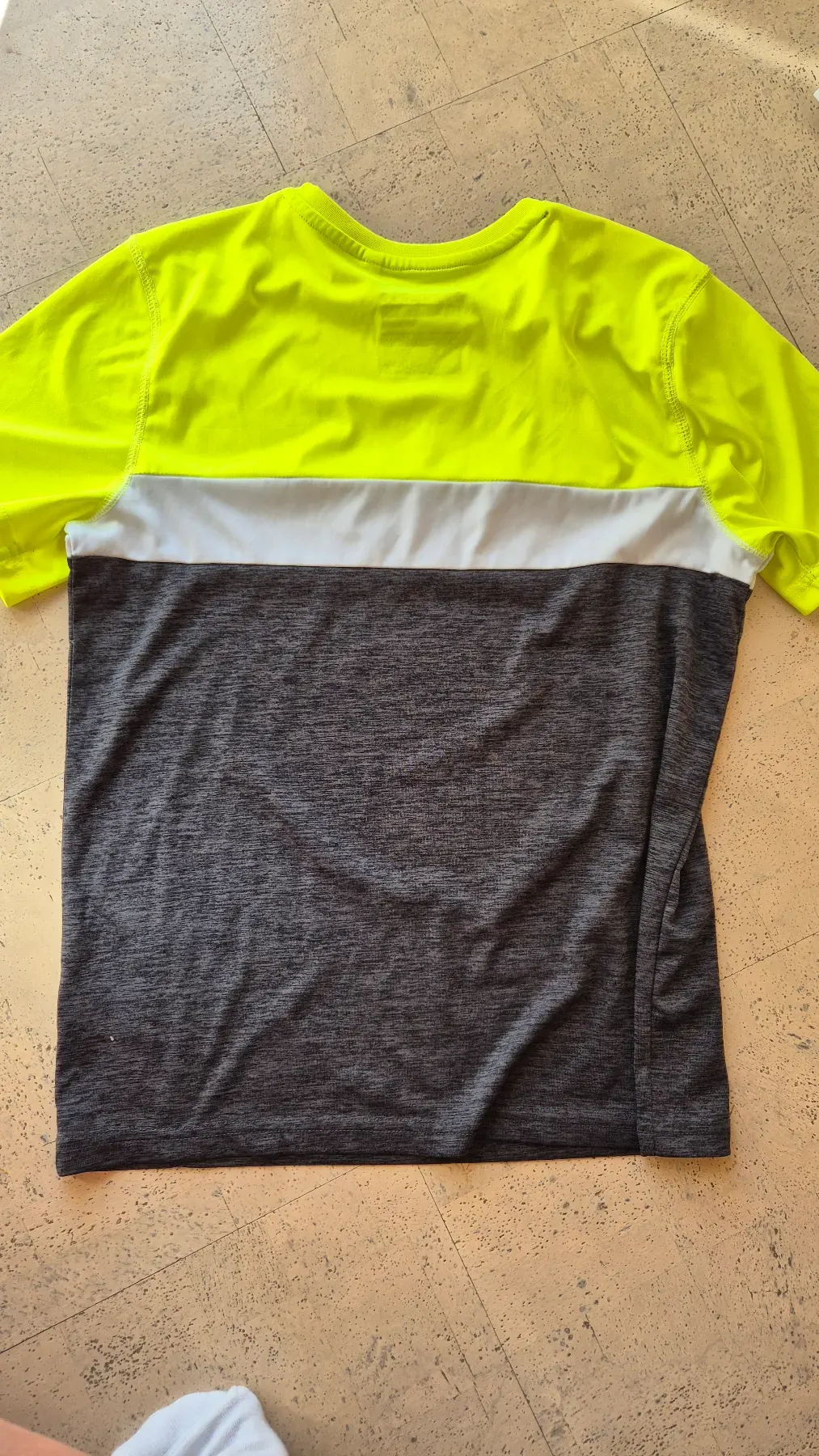 Sport T-Shirt Jungen 158/164 Neon Gelb Grau DWD/ C&A – Top Zustand
