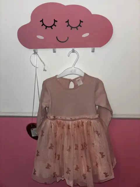 H&M