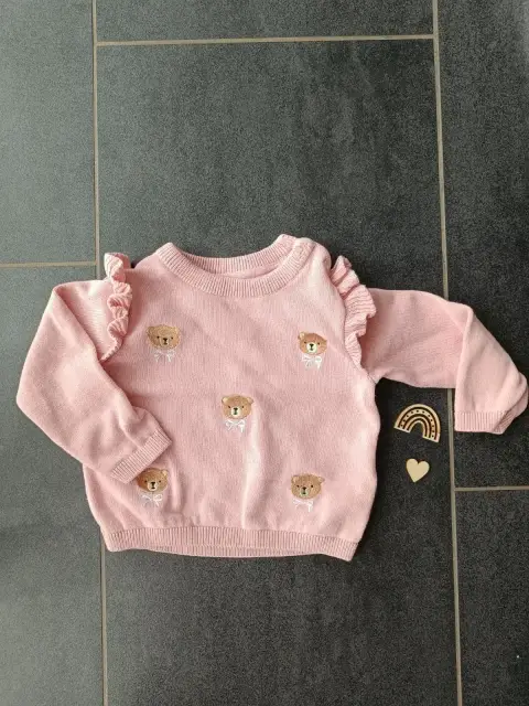 Pullover mit Bärchen Gr. 56