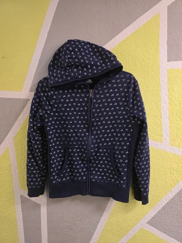 Sweatjacke Herzen Yigga Gr. 146/152