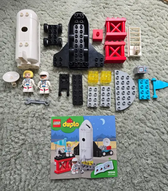 Lego Duplo Set 10944 Spaceshuttle Weltraummission