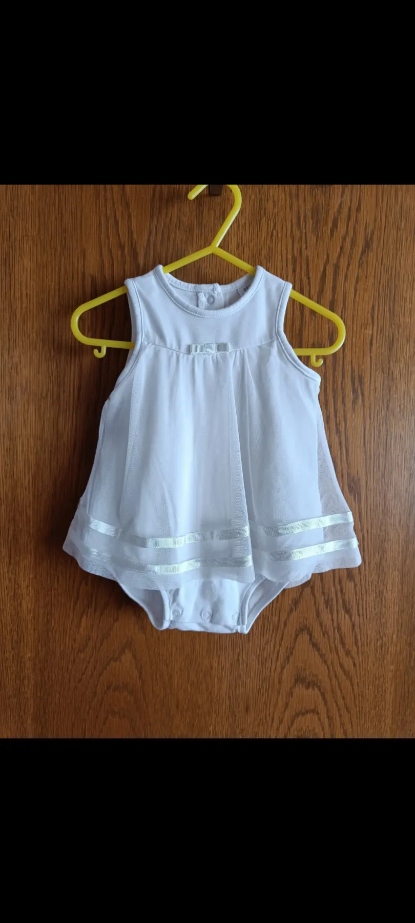 Body Kleid LC Waikiki Größe 6-9 Monate 68/74 Super Zustand