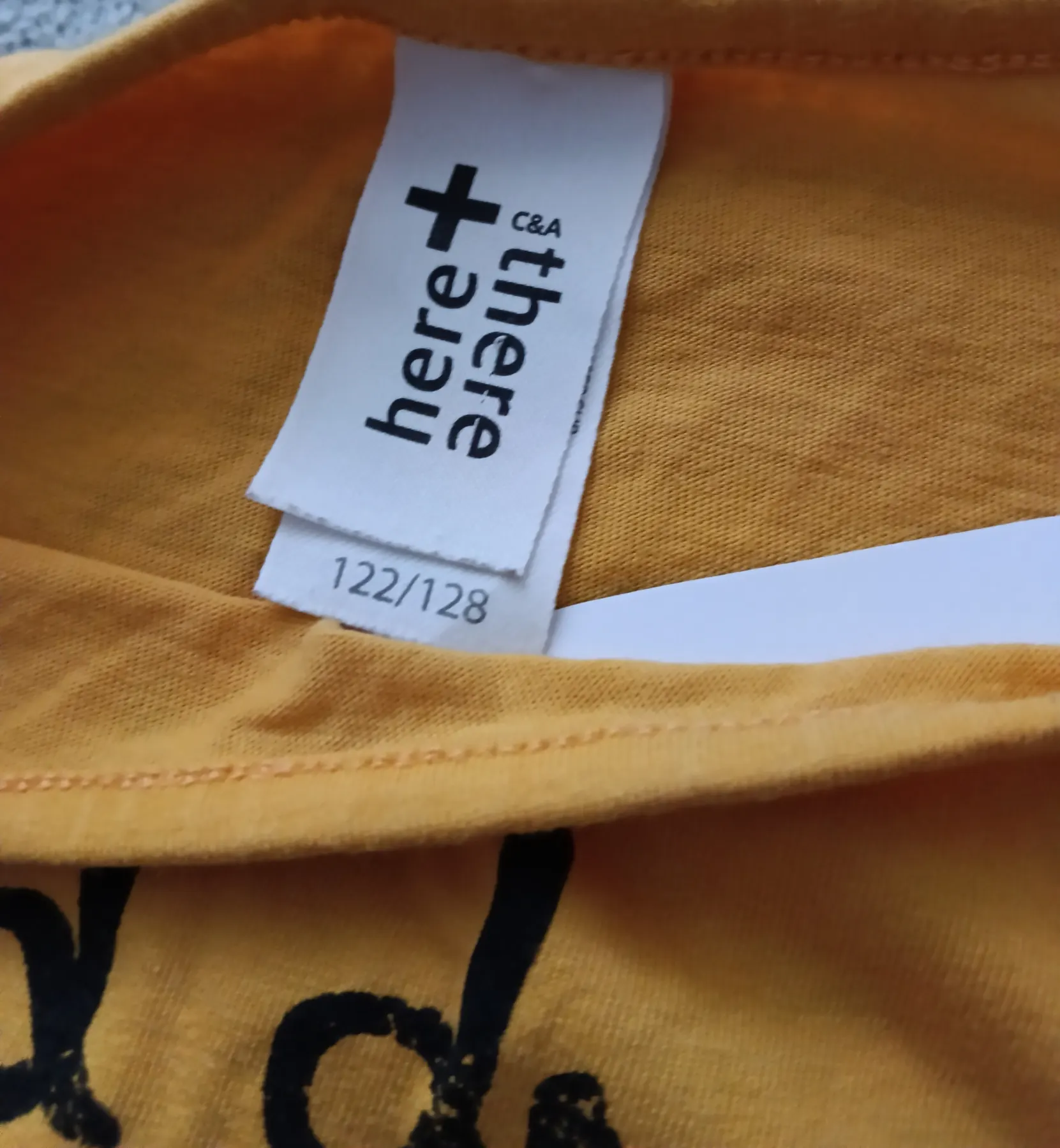 T-Shirt (here+there)
