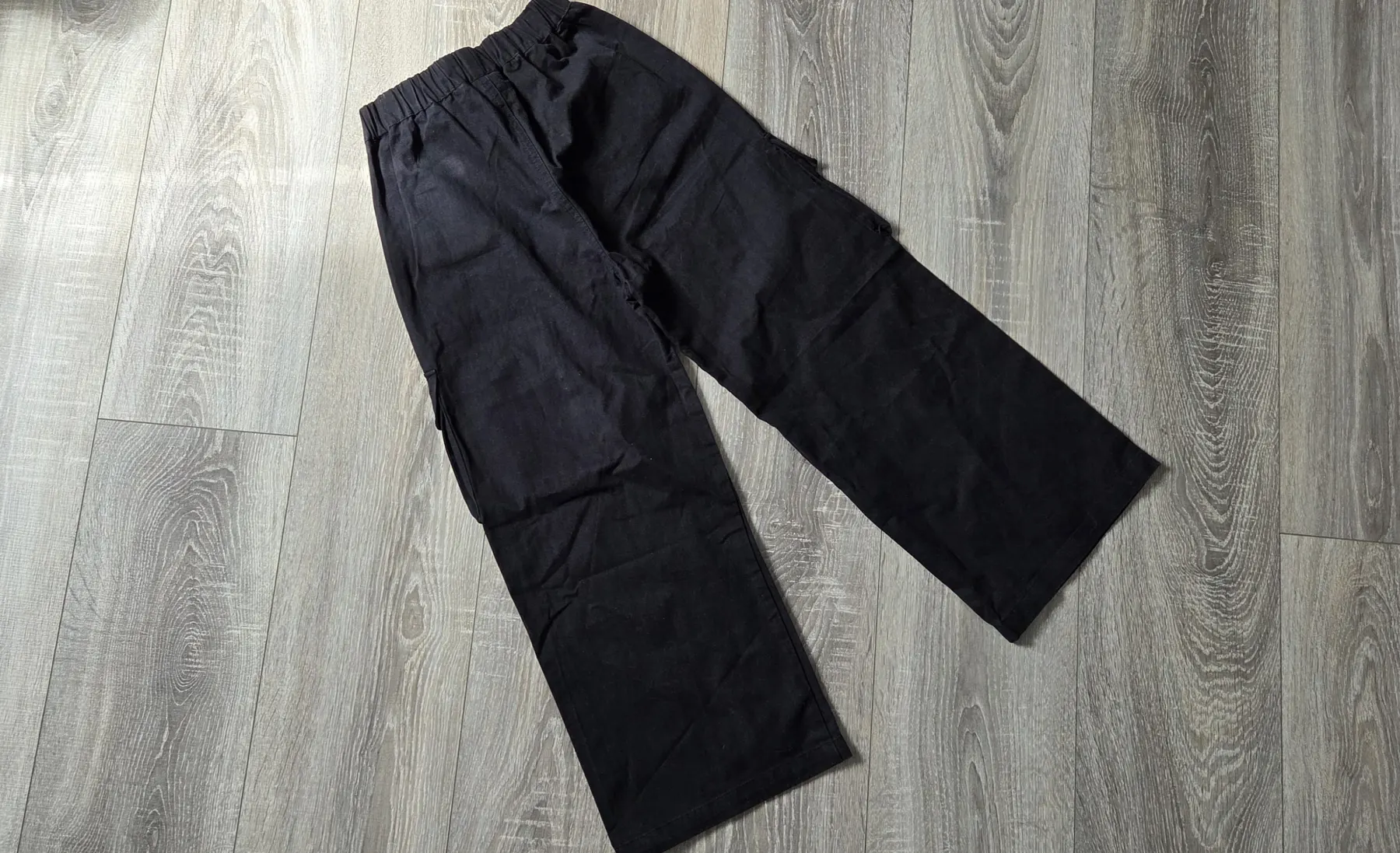 Weite Hose/ Baggy/ Fallschirmhose Gr. 140