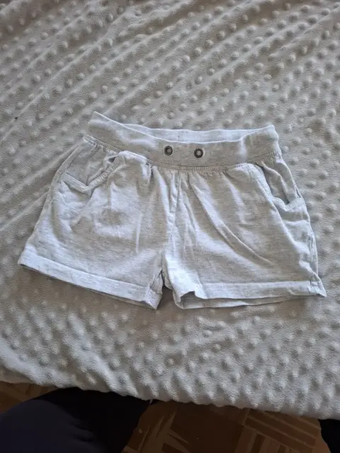 kurze Hose gr 128