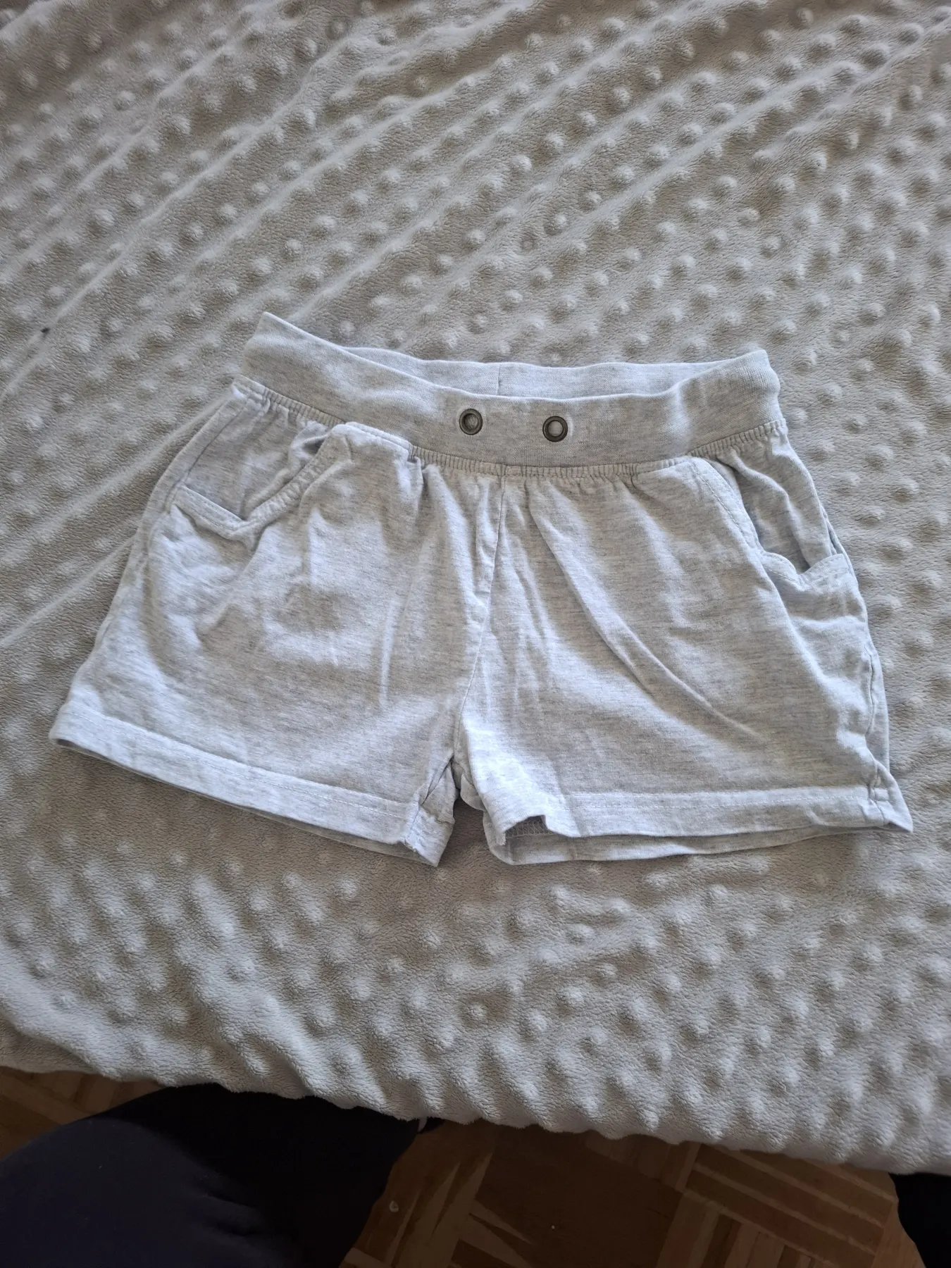 kurze Hose gr 128
