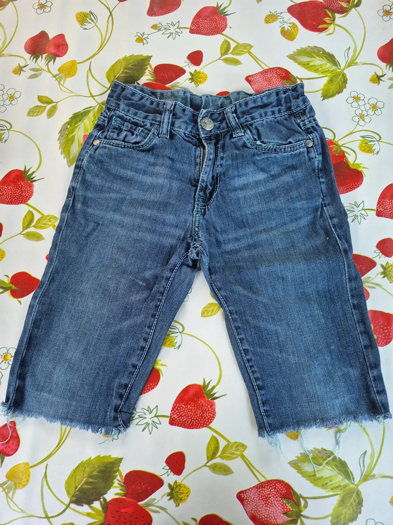 kurze Jeanshose Gr. 134
