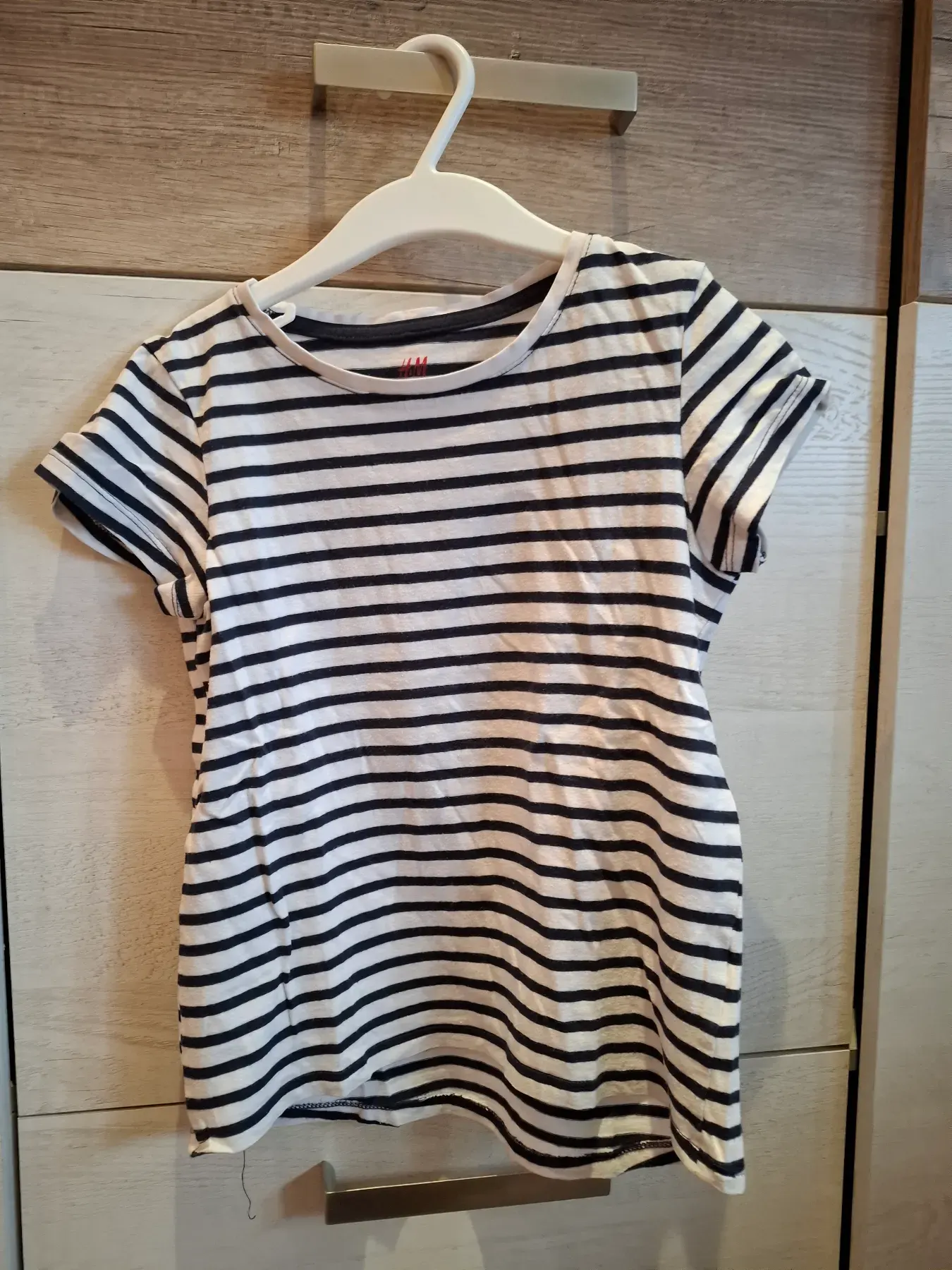 H&M Basic Tshirt 122/128