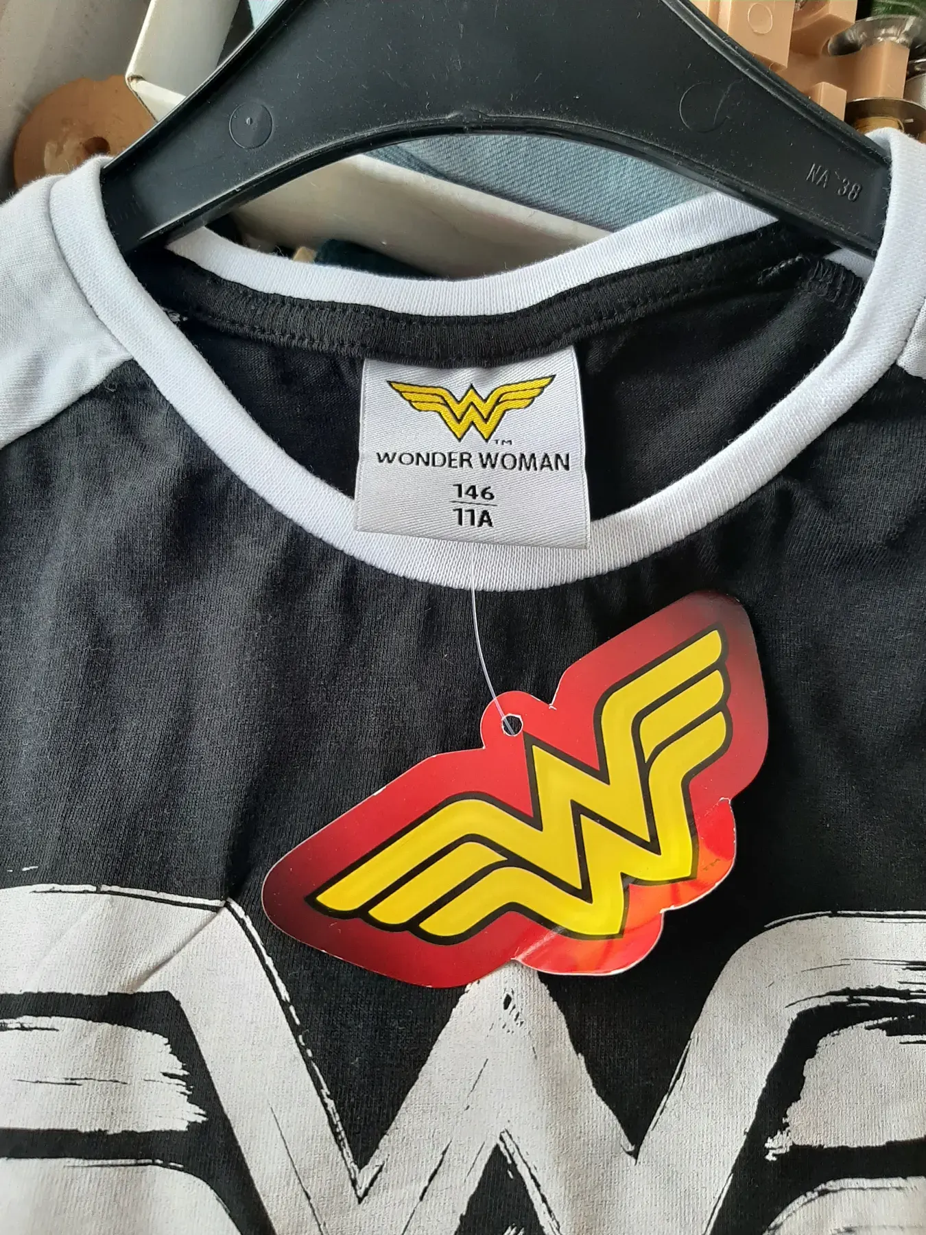 leichtes Langarm Wonder Woman Shirt Gr 146 NEU mit Etikett