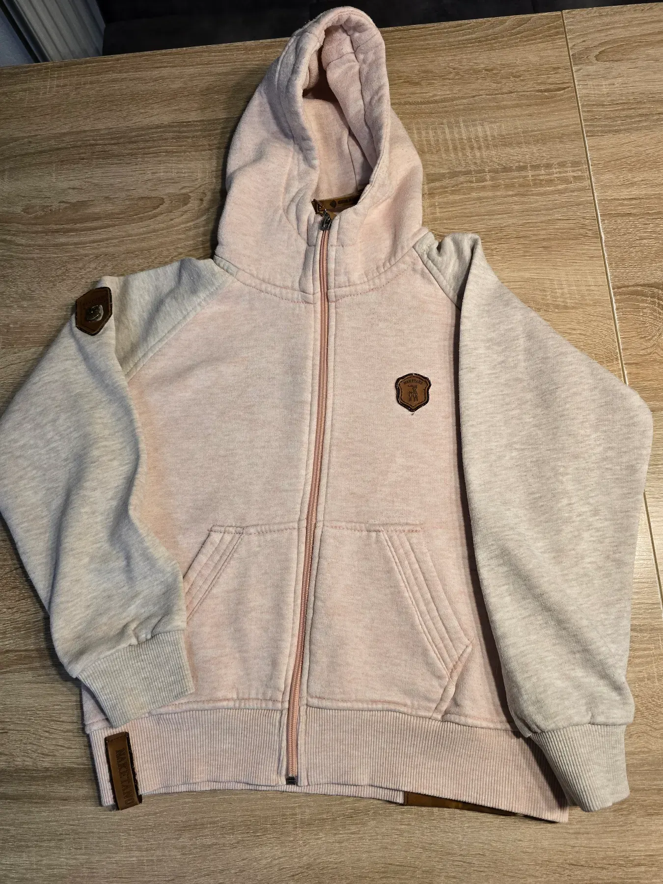 Tolle Mädchen Hoody Sweatshirt Jacke von Naketano Größe 152 Tolle Mädchen Hoody Sweatshirt Jacke von Naketano Größe 152