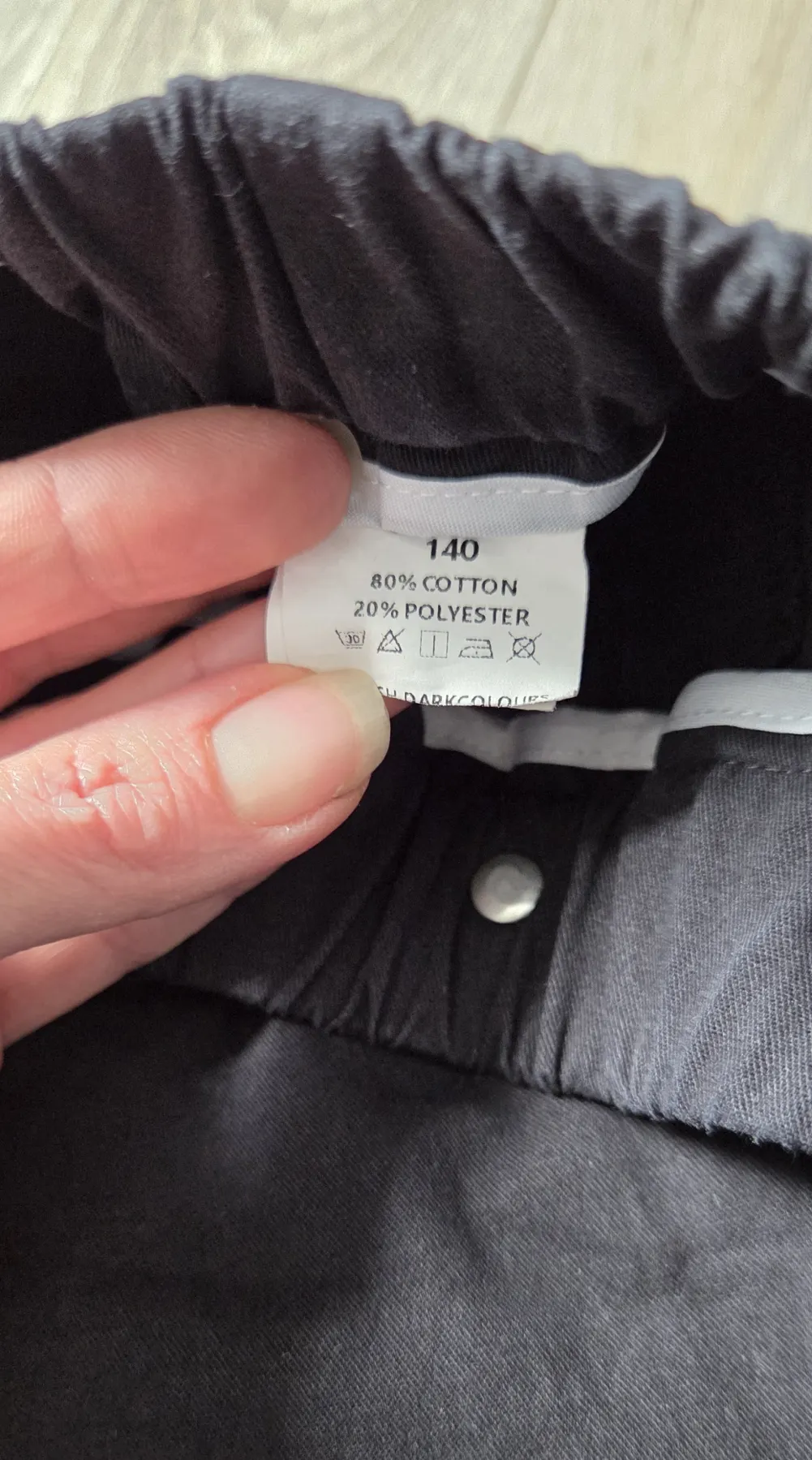 Weite Hose/ Baggy/ Fallschirmhose Gr. 140