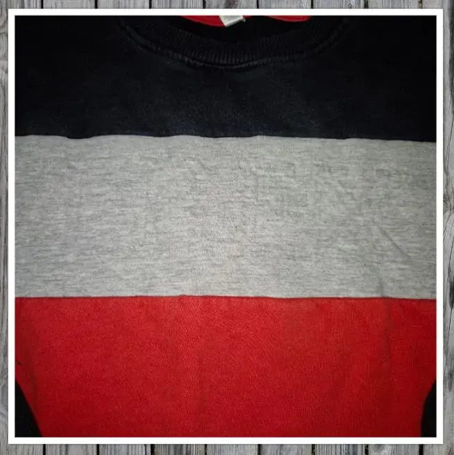 gestreiftes Sweatshirt Gr. 110/116