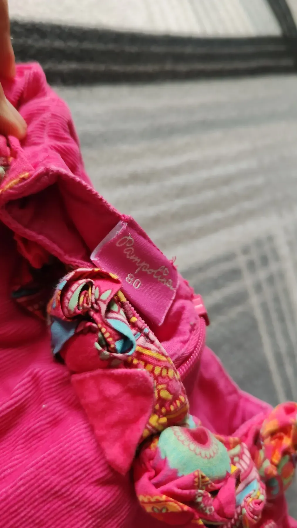 Spanisch angehauchtes sommerkleid