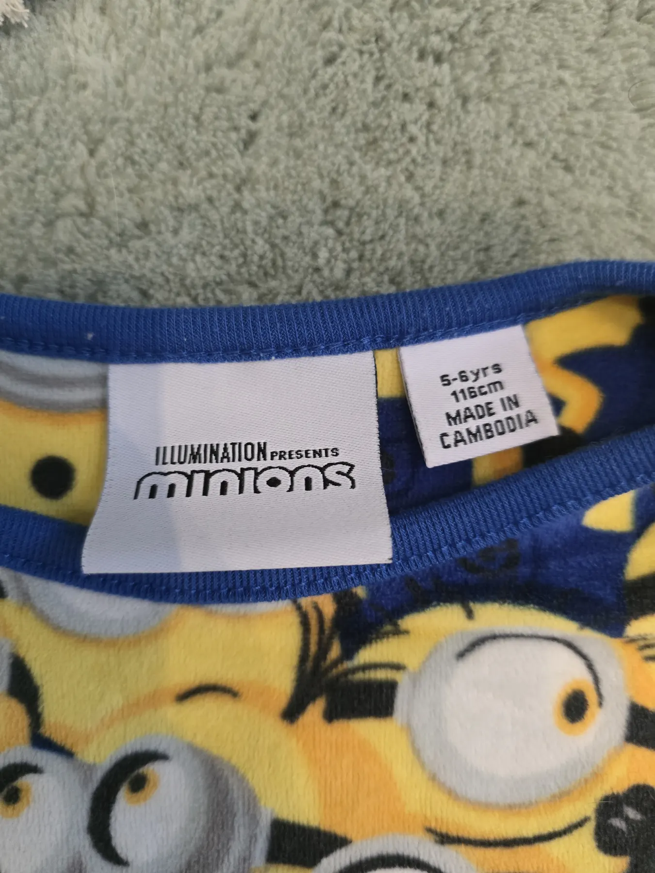Minions Pyjama flauschig