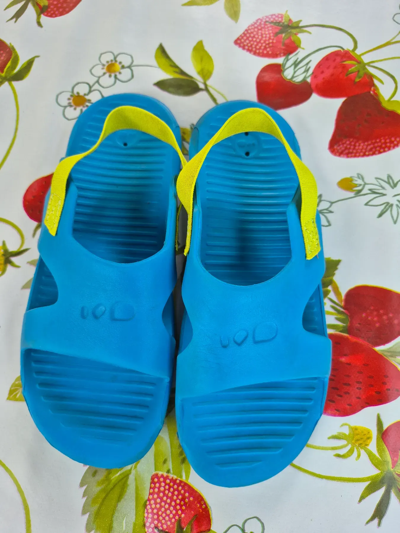 Badeschuhe Gr. 33/34