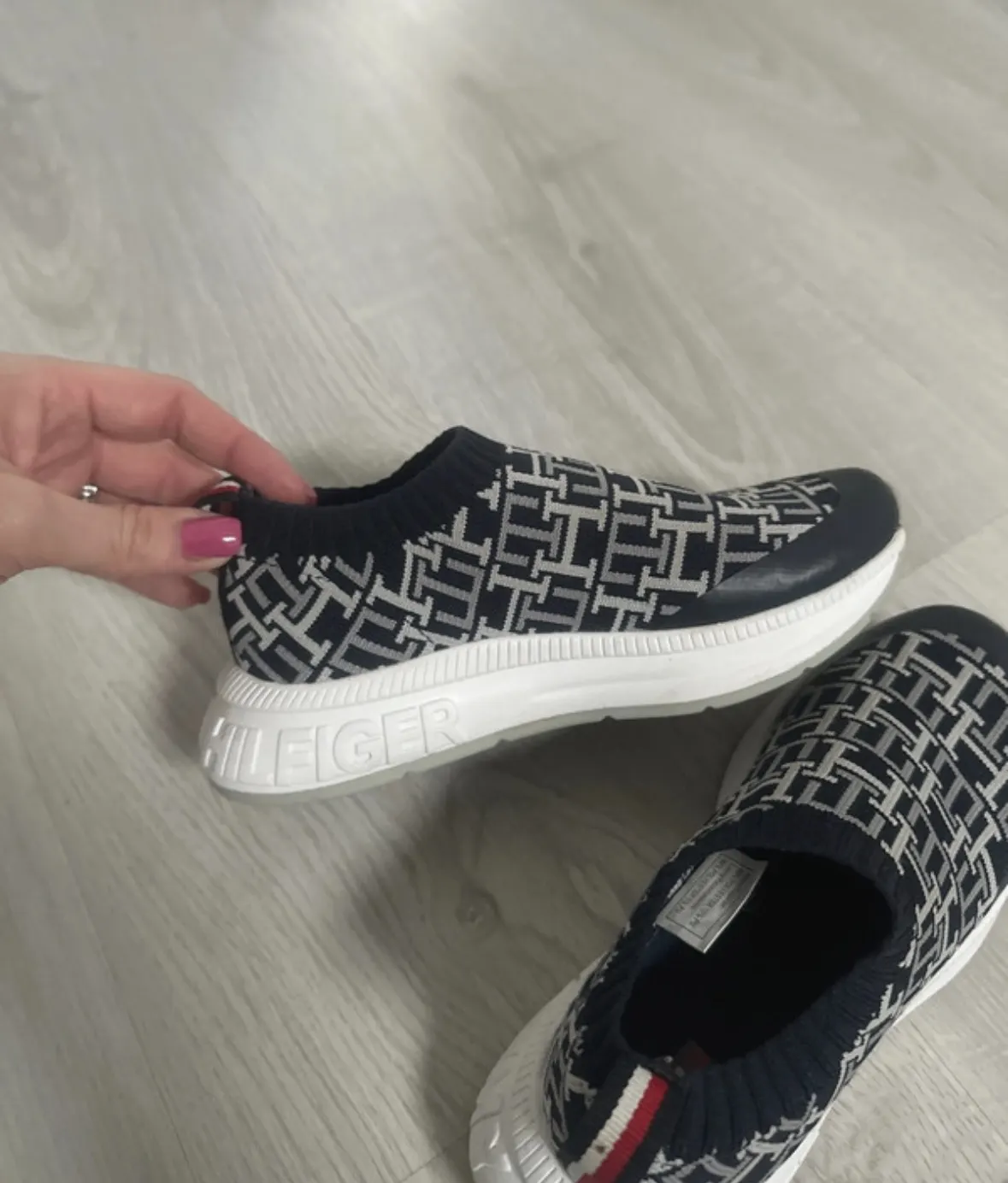 Tommy Hilfiger Schuhe Schlüpfschuhe Sneaker 31