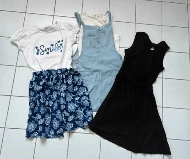 3 Sommerkleider. Gr. 152