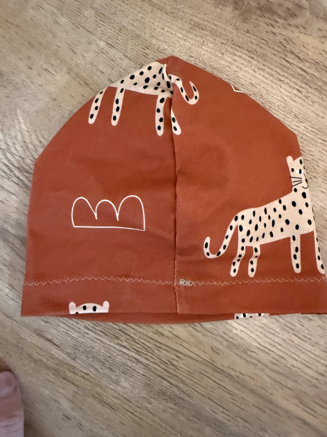 Handmade Frühlingsmütze Gepard
