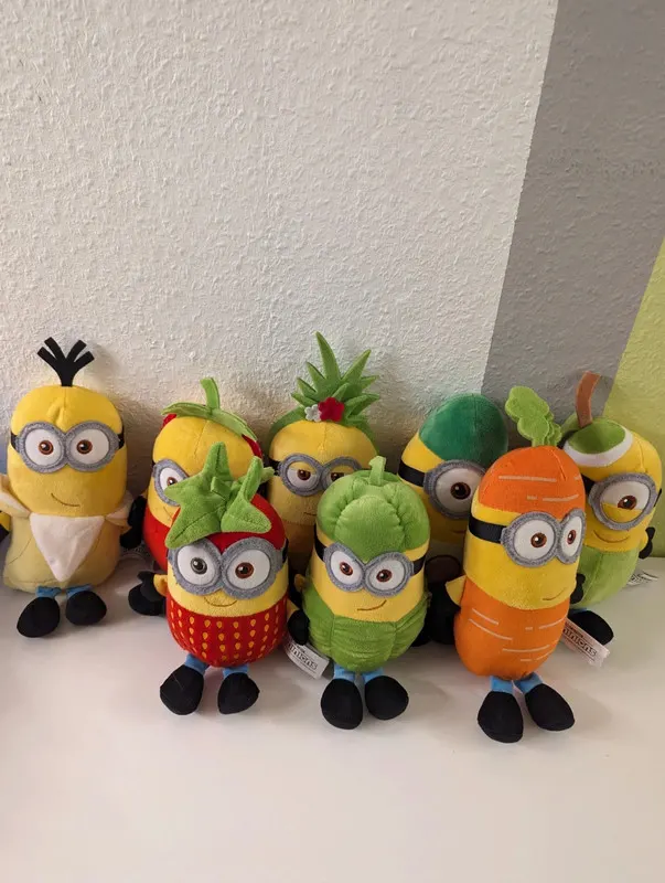 8x Kuscheltiere Minions