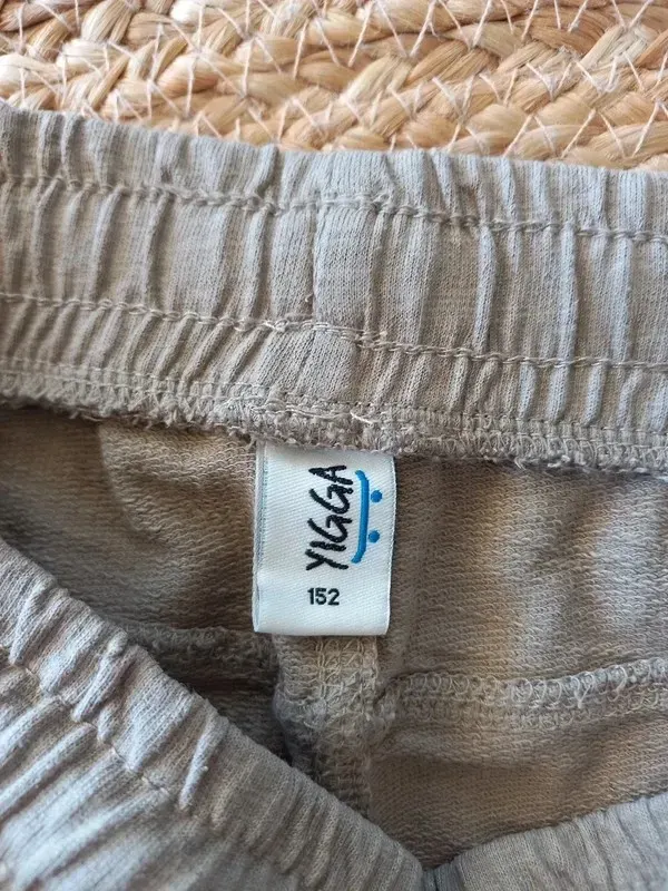 Yigga Sweat Shorts Gr. 140/146/152 Junge, kurze Hose, beige, Sommer