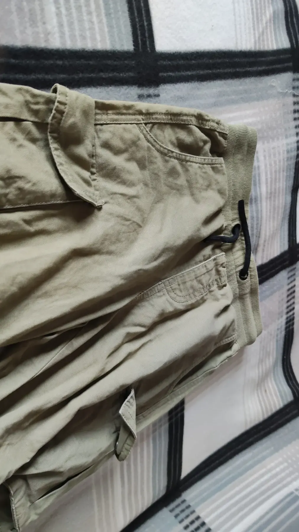 schlichte Hose zu verkaufen