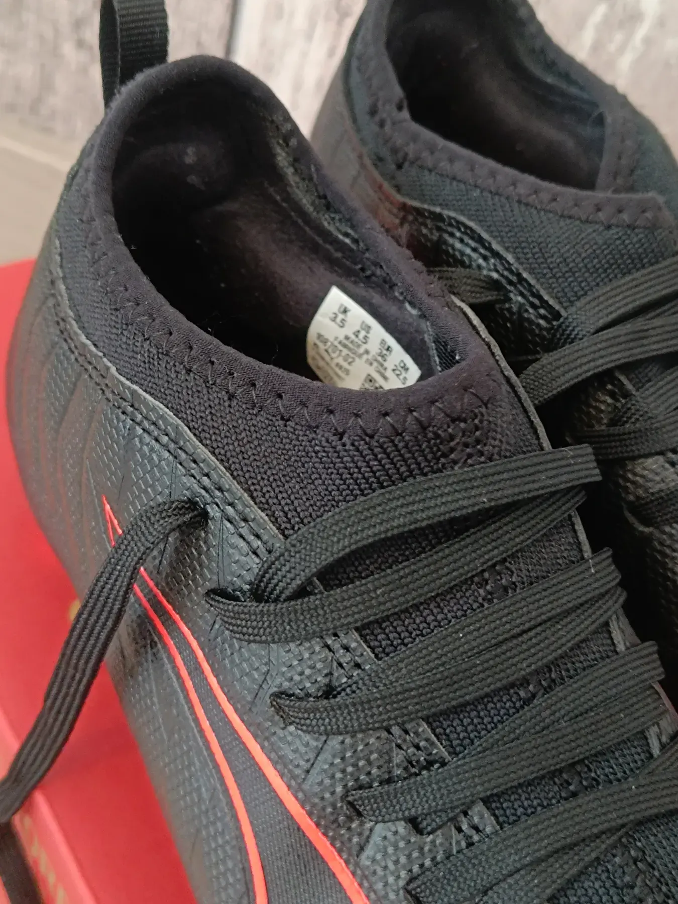 Puma Black Red Junior