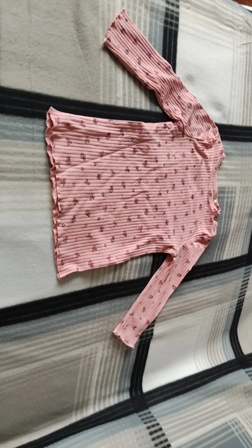 Langarmshirt mit floralem Motiv