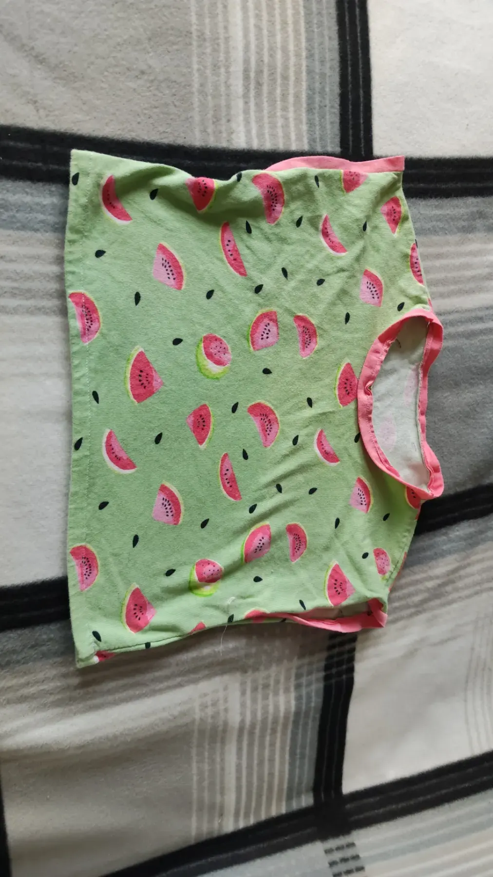 handmade T-Shirt zu verkaufen