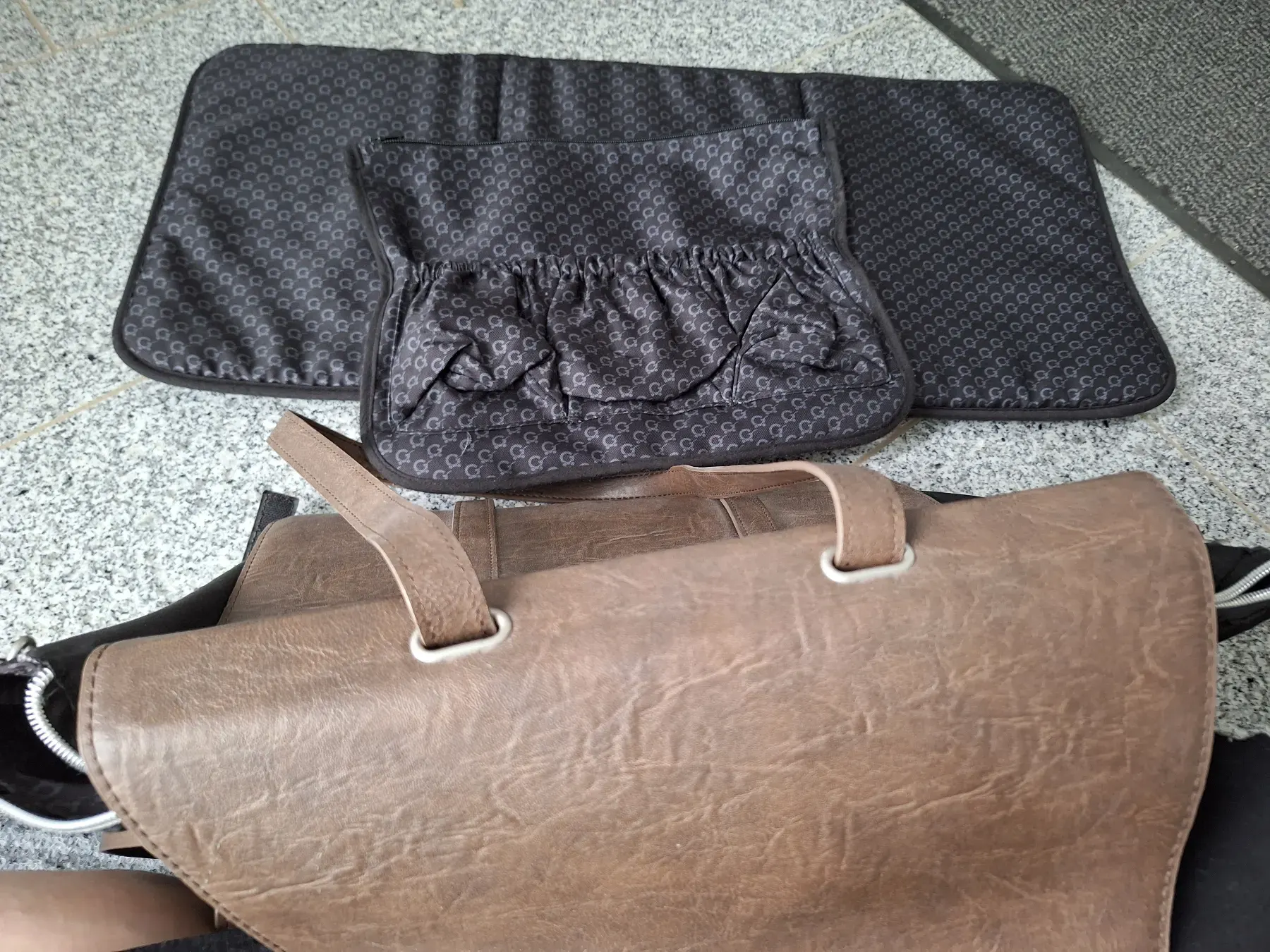 Wickeltasche Gesslein Leder Farbe Tabak