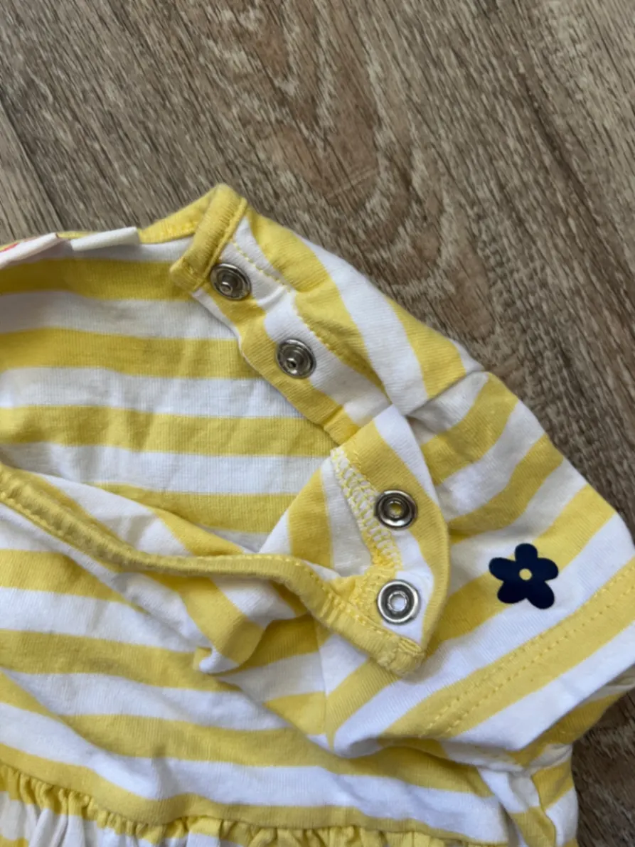 Kleid kurzarm Größe 86