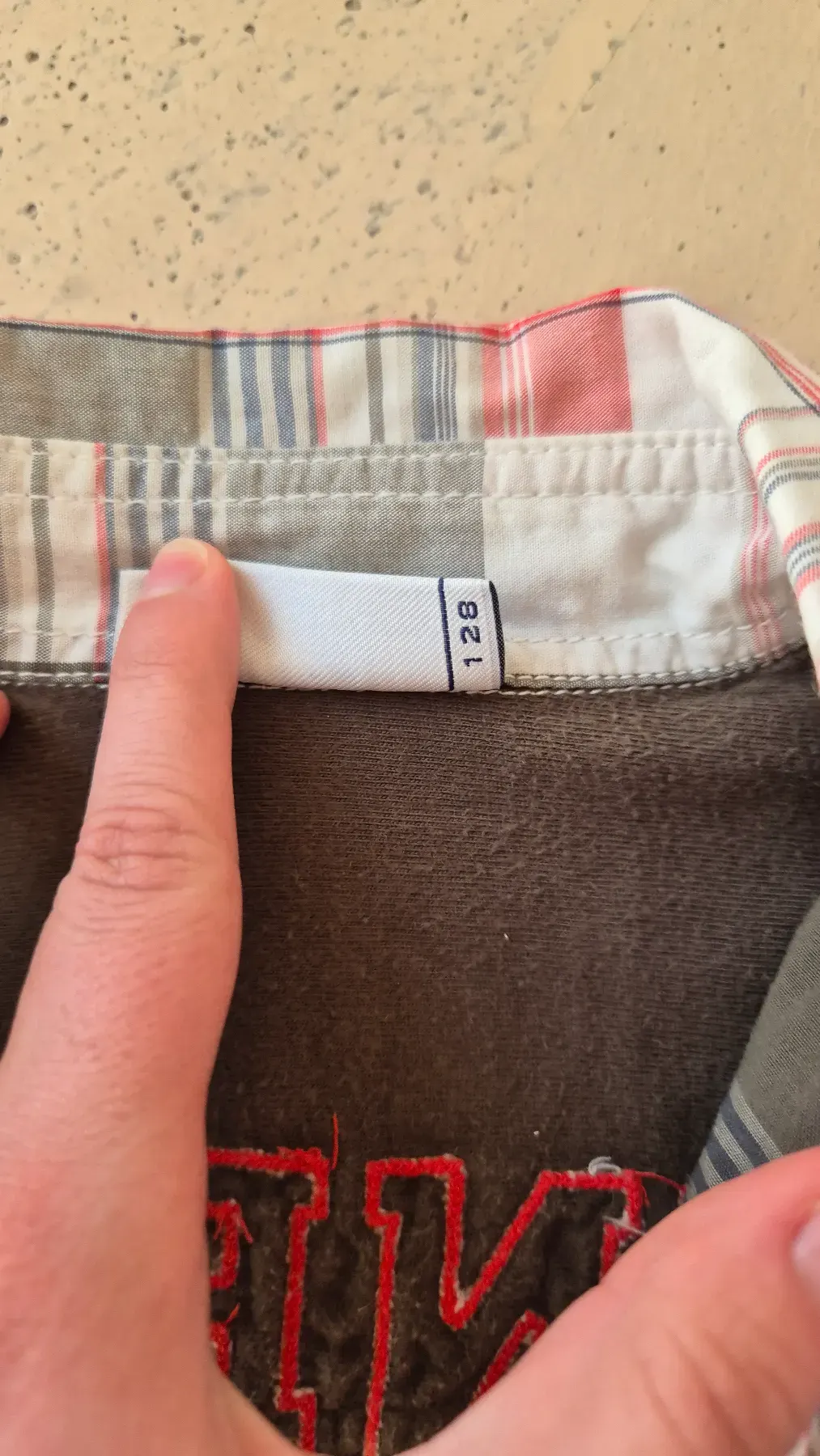 Tom Tailor Langarmhemd Gr. 128 – kariert rot/beige mit Backprint