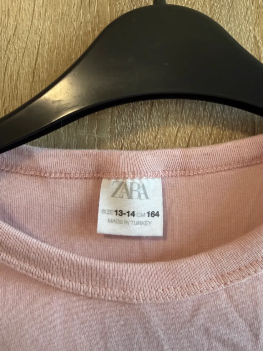 Zara Langarmshirt von Zara, neu