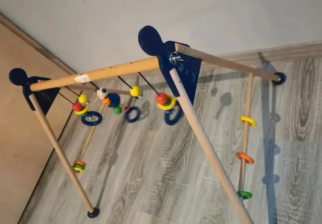 Spielbrücke /Spieltrapez Höhen verstellbar