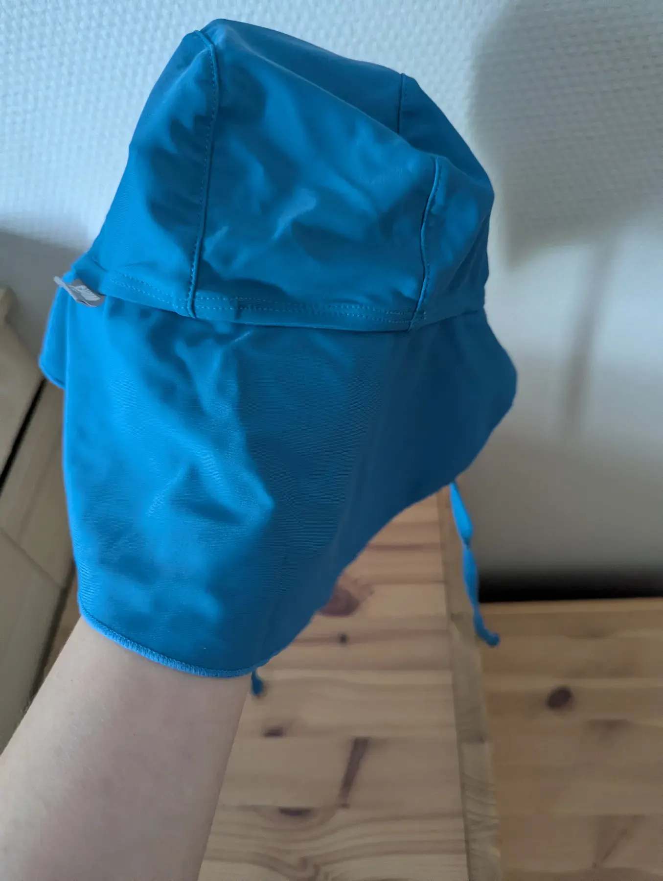 Bademütze Schwimmmütze Nackenschutz UV Mütze