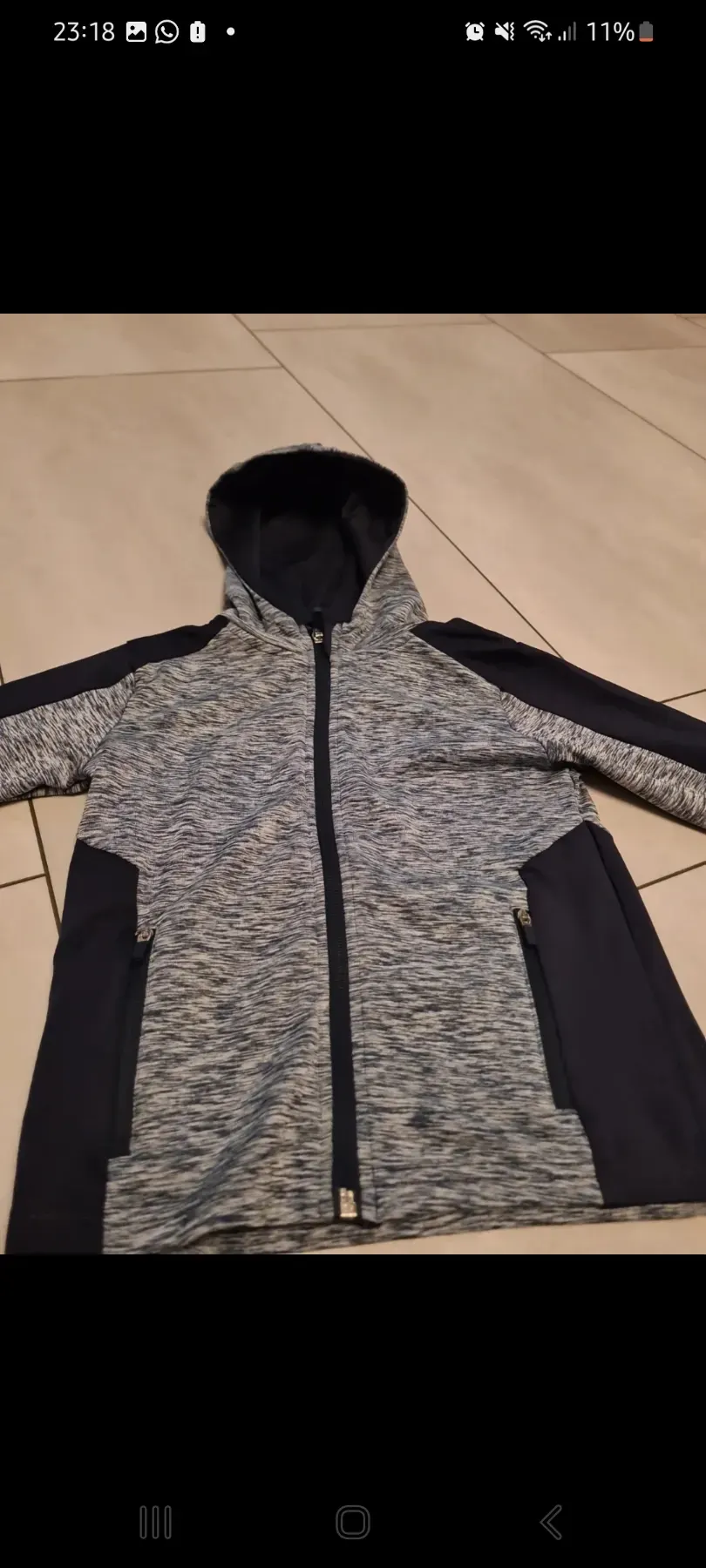 Softshelljacke Kapuzenjacke Größe 104 von Topolino