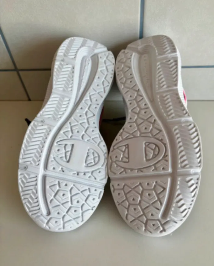 Neu! Chamgignon Sneakers Shout Out Gr. 36