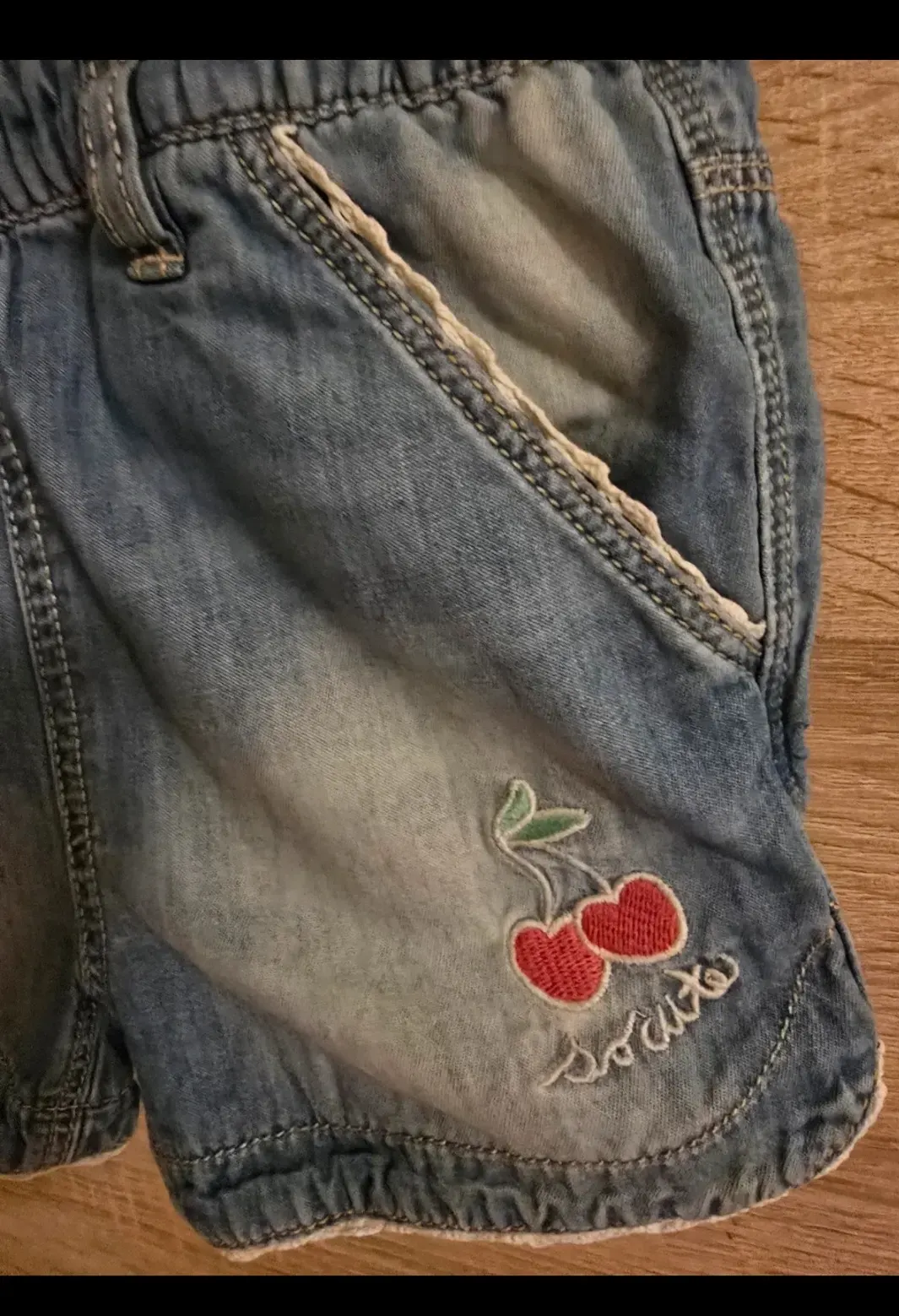 Süßer Mädchen Jumpsuit Größe 104