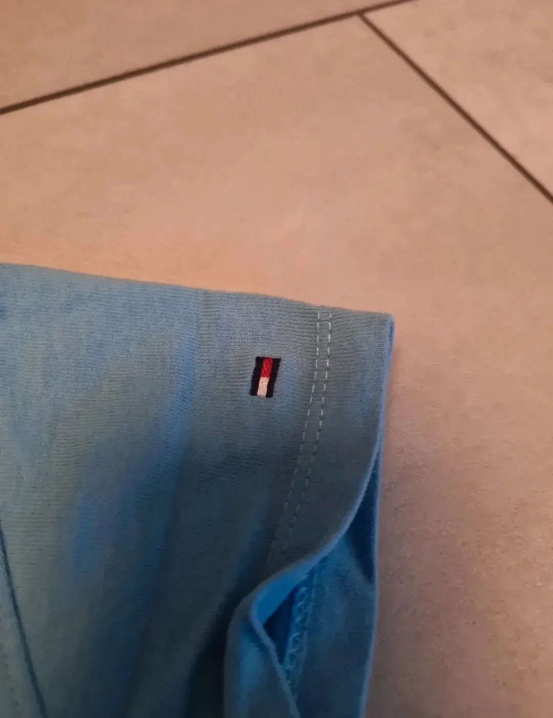 T-Shirt von Tommy Hilfiger Größe 92