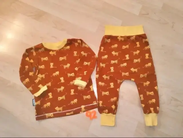 Peppilotta Set Langarmshirt mit Pumphose Größe 86/92