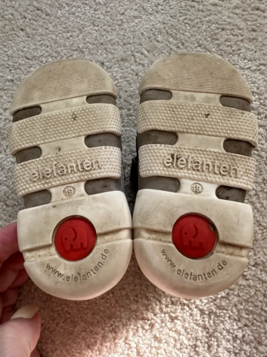 Schuhe Babyschuhe Elefanten Gr. 19
