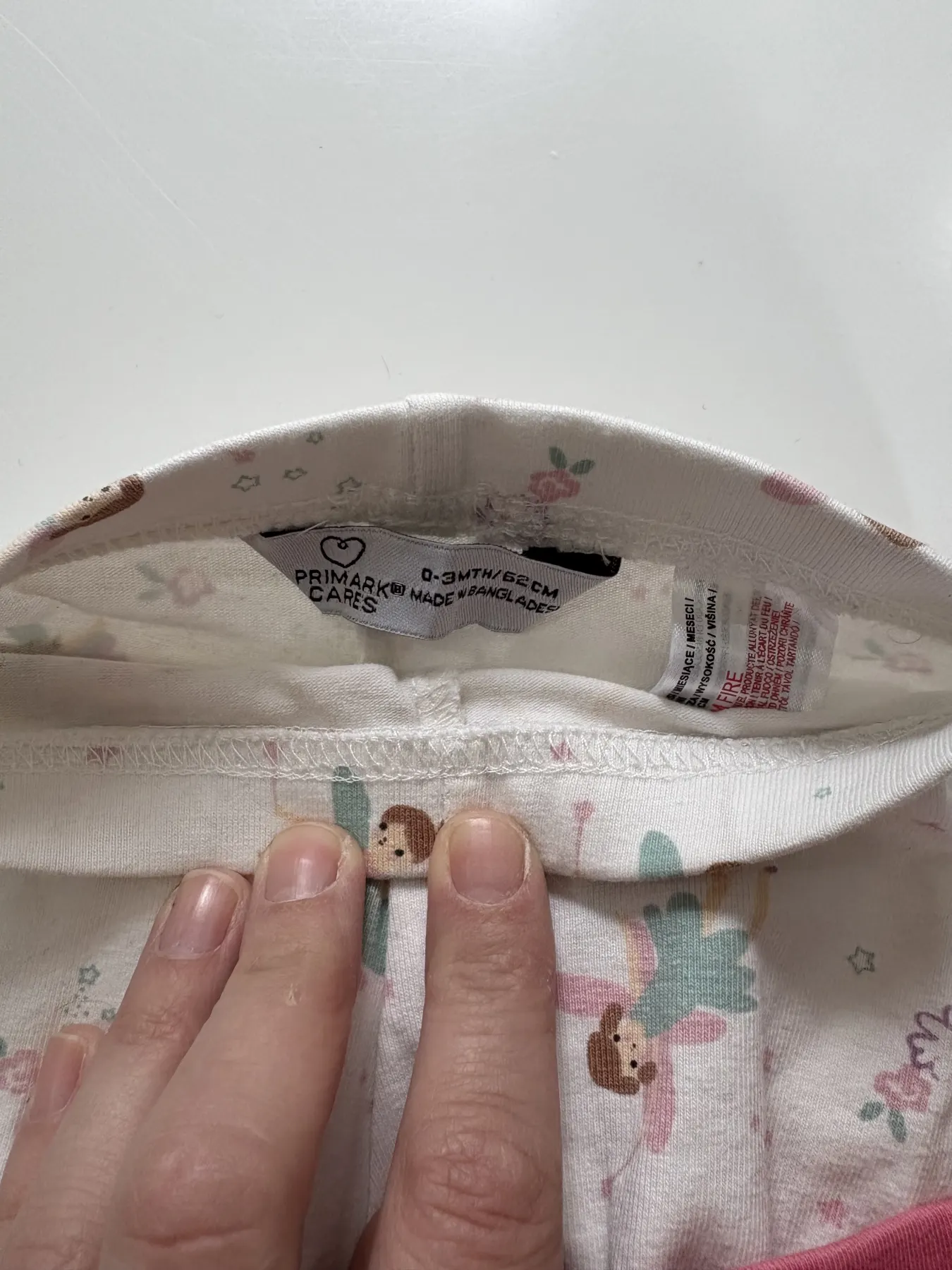 Zwei Babyhosen von Primark in Größe 62 (fallen eher wie 56 aus) 👶