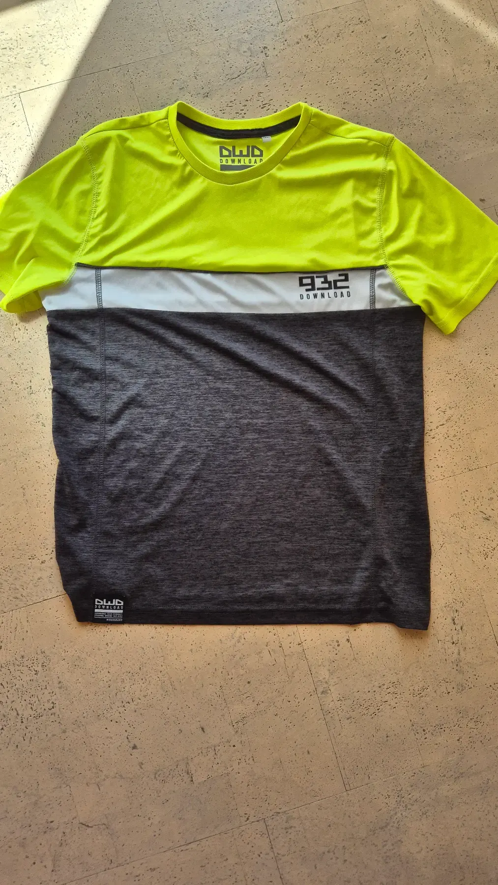 Sport T-Shirt Jungen 158/164 Neon Gelb Grau DWD/ C&A – Top Zustand