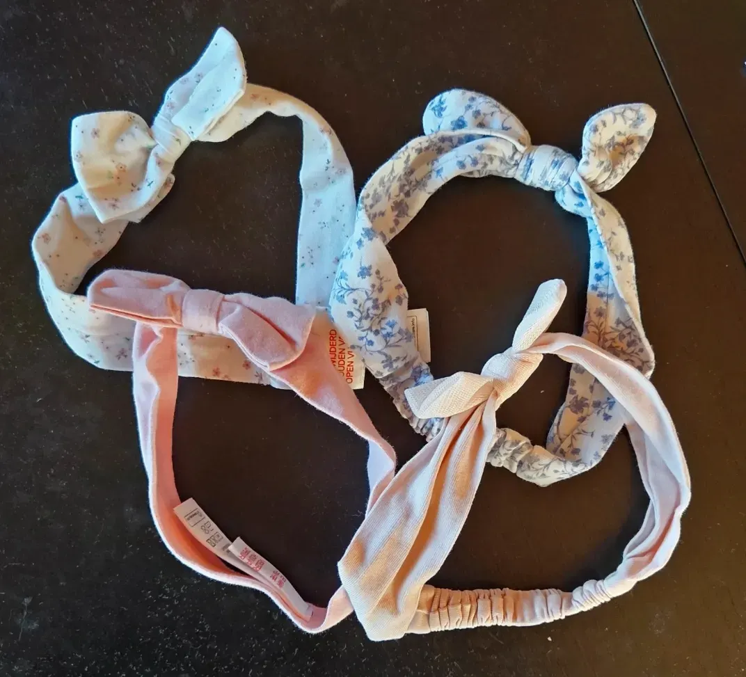 H&M Stirnbänder Set – Blumen & Rosa (4 Stück)